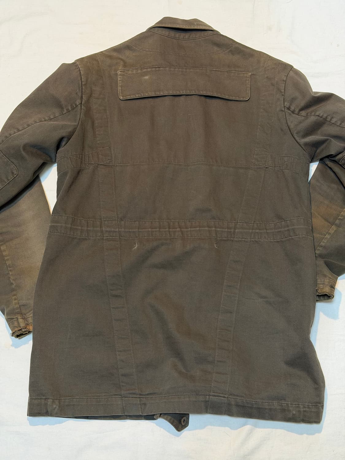 APC X KANYE 14FW 스위스 아미 파카 올리브 카키 상품이미지5