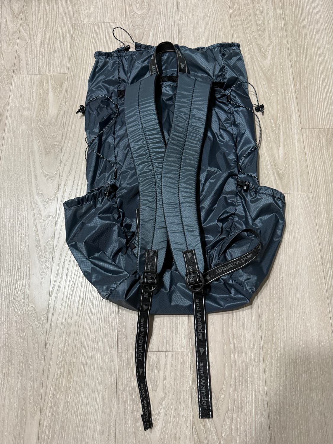 앤드원더 실데이 백팩 상품이미지3