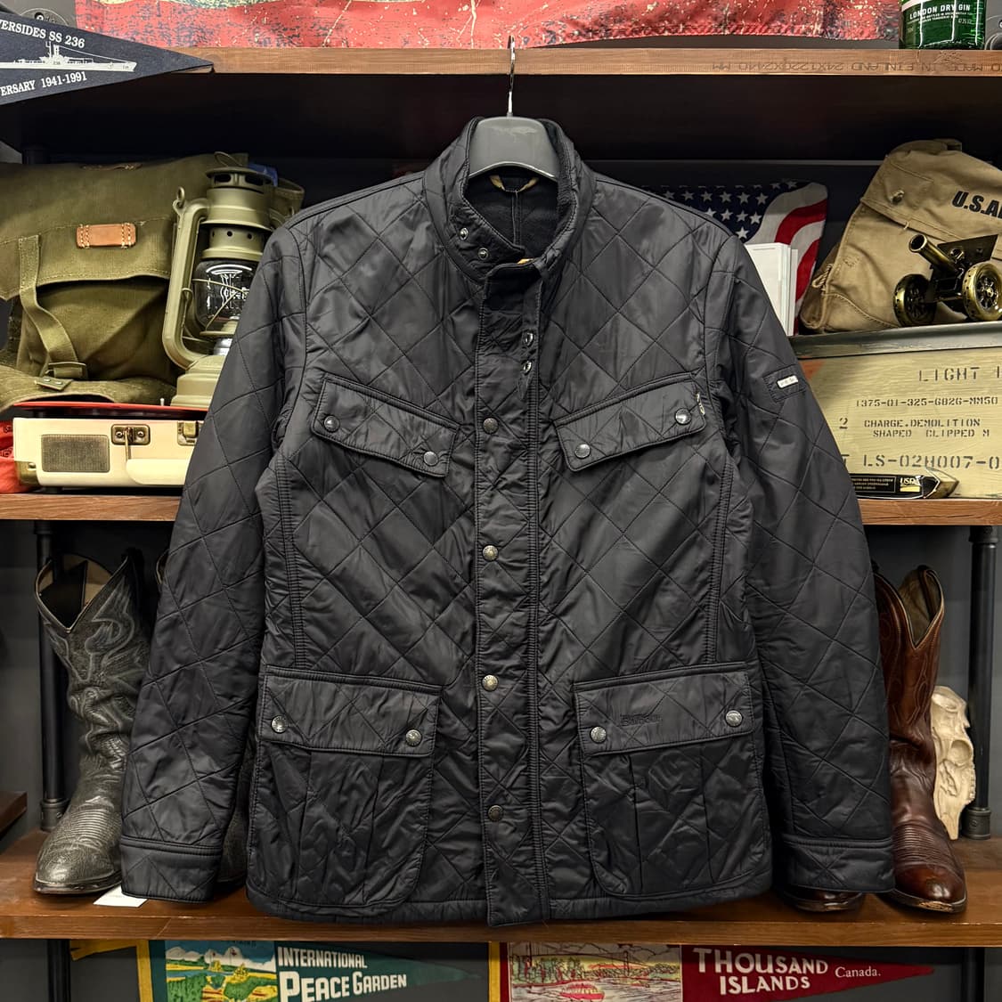 바버 인터네셔널 아리엘 폴라 퀼팅 자켓 상품이미지1