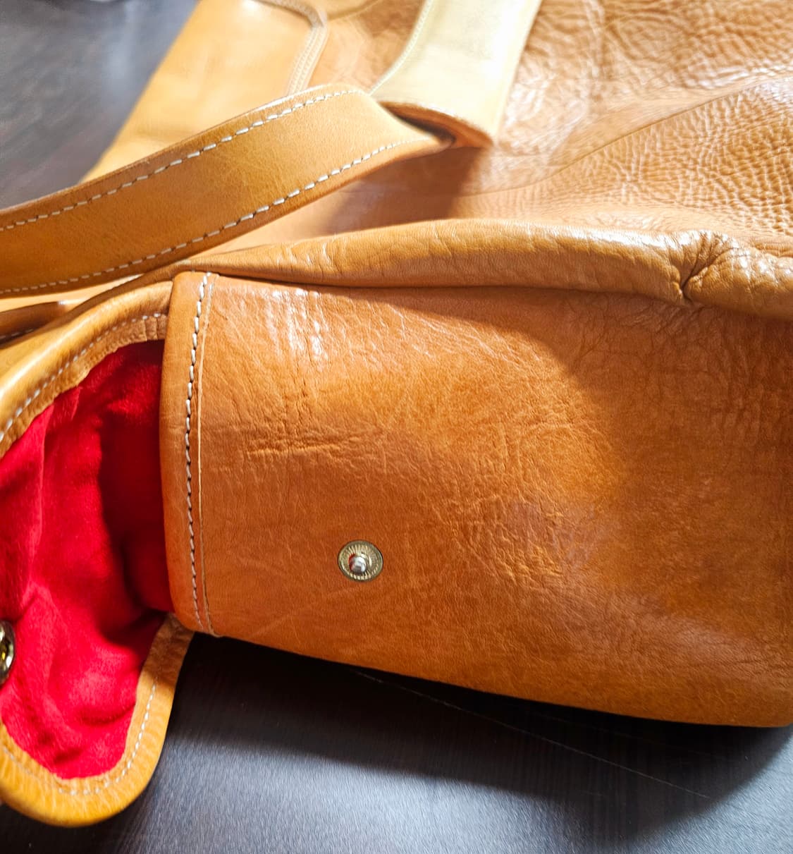 에이징씨씨씨 메신저백 상품이미지7