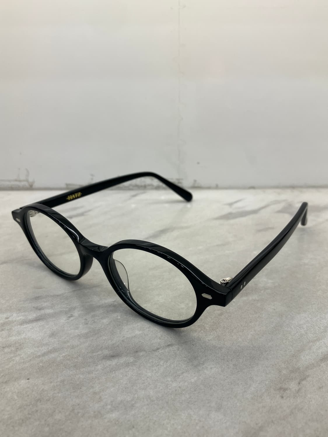 하츠 Hatz 긱시크 블랙 오벌 뿔테 상품이미지1