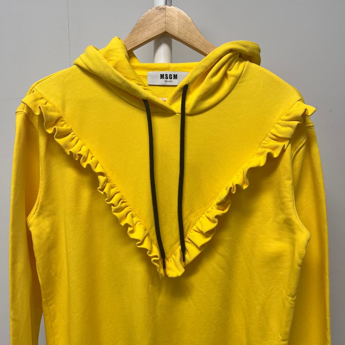 MSGM 러플 후드 맨투맨 티셔츠 노랑 S 상품이미지3