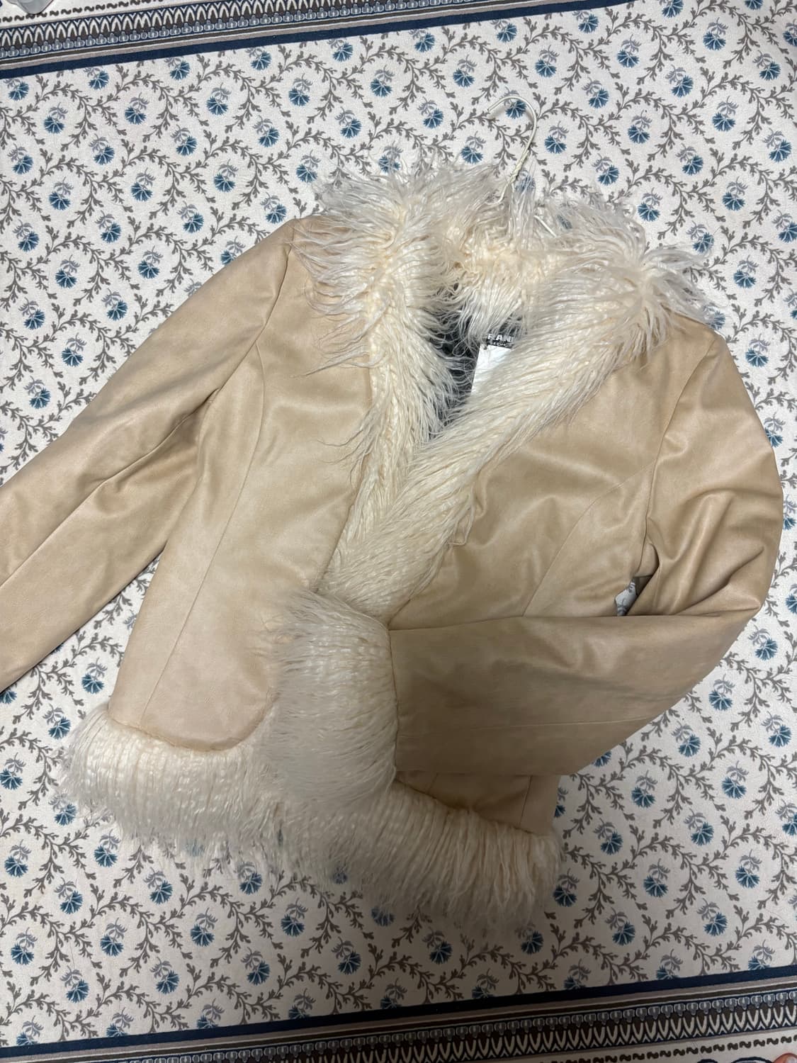 크랭크 무스탕 퍼  상품이미지1