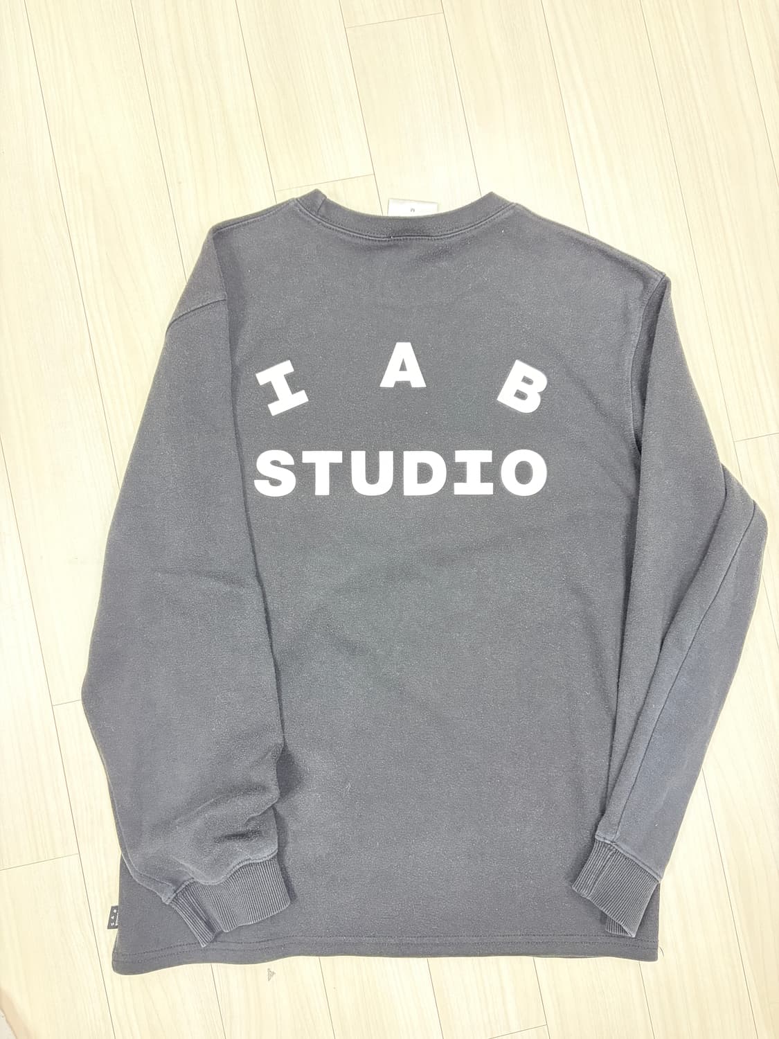 아이앱스튜디오 오버핏 헤비코튼 맨투맨, iab studio 롱 슬리브 상품이미지6