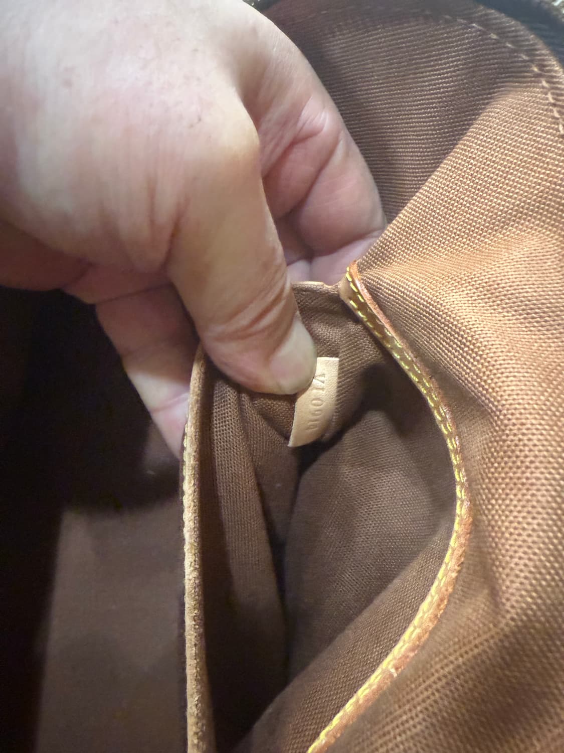 정품 루이비통 알마 토트백 팝니다 상품이미지8