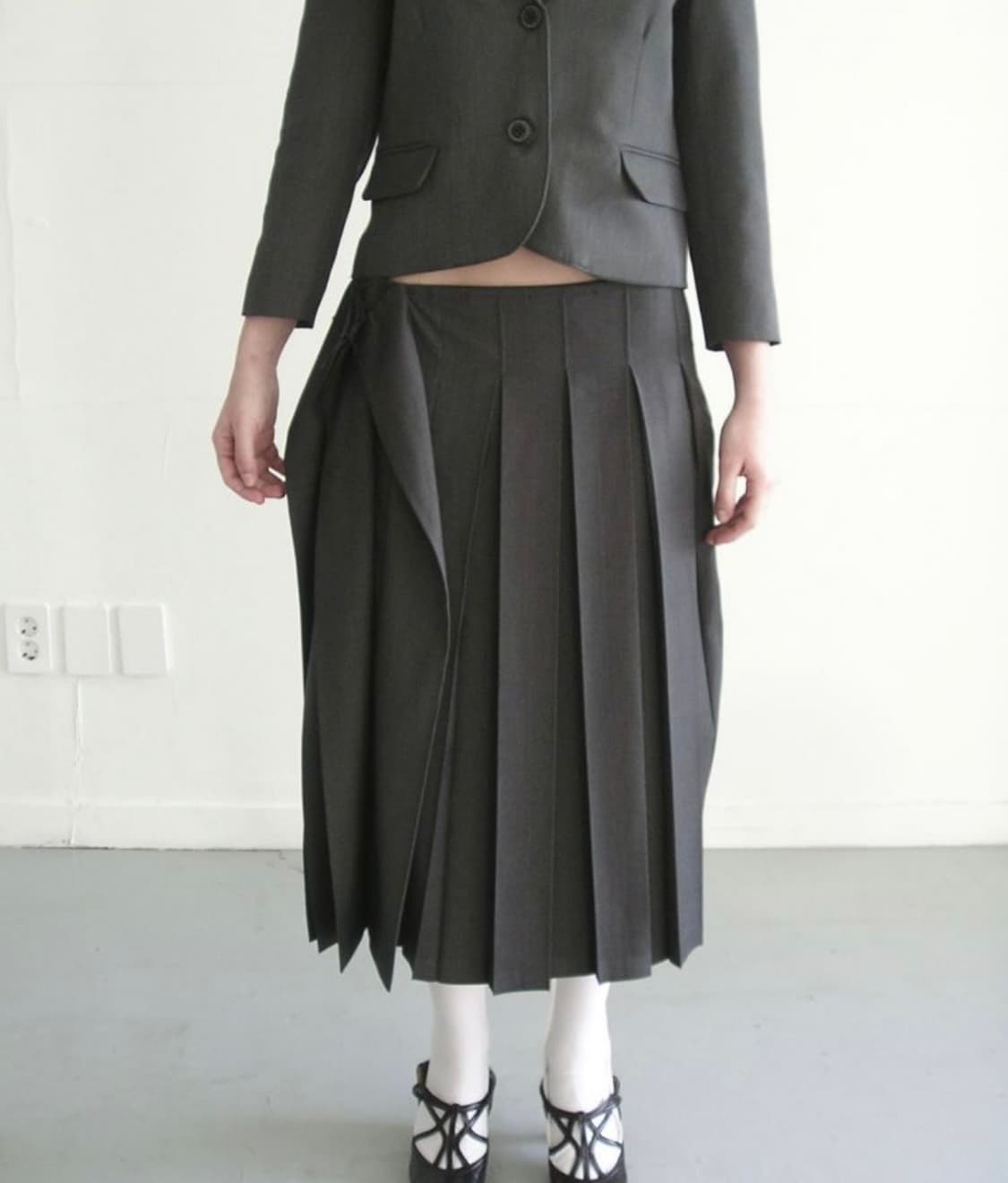 Eont's) O patch jk/ O ffbeat pleats sk 상품이미지5