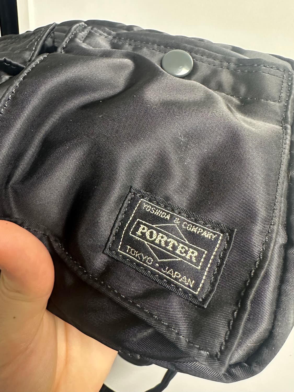 포터 탱커 숄더백 스몰 블랙 상품이미지2