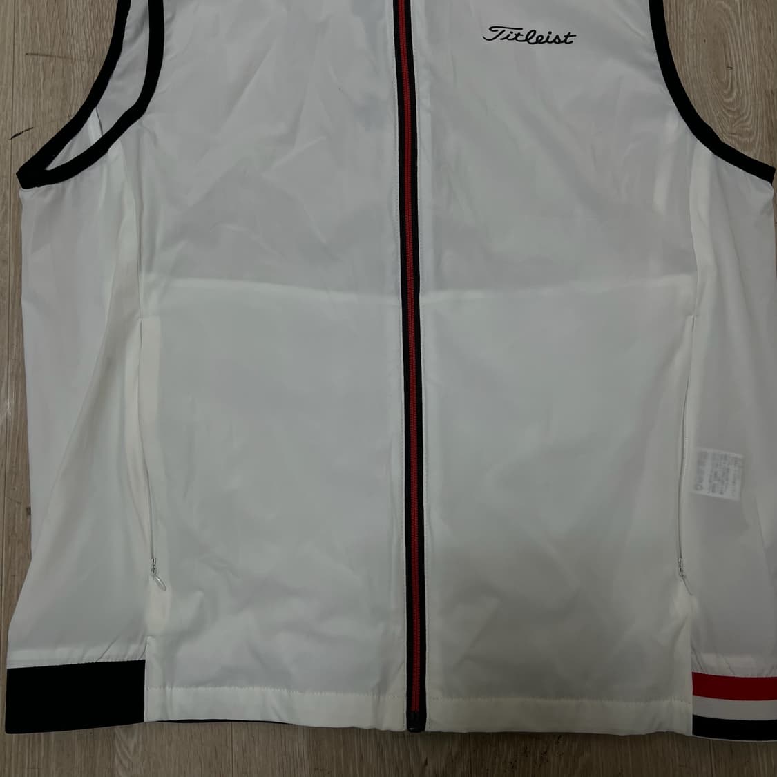 타이틀리스트 여성 골프웨어 바람막이 조끼 XL  상품이미지3