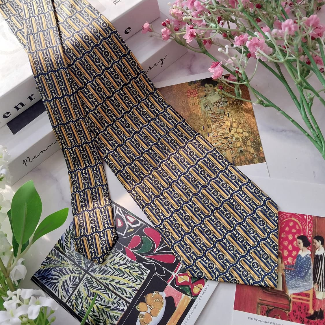 미쏘니 실크 골드 패턴 넥타이 9.6cm A+등급 K1422
 상품이미지3