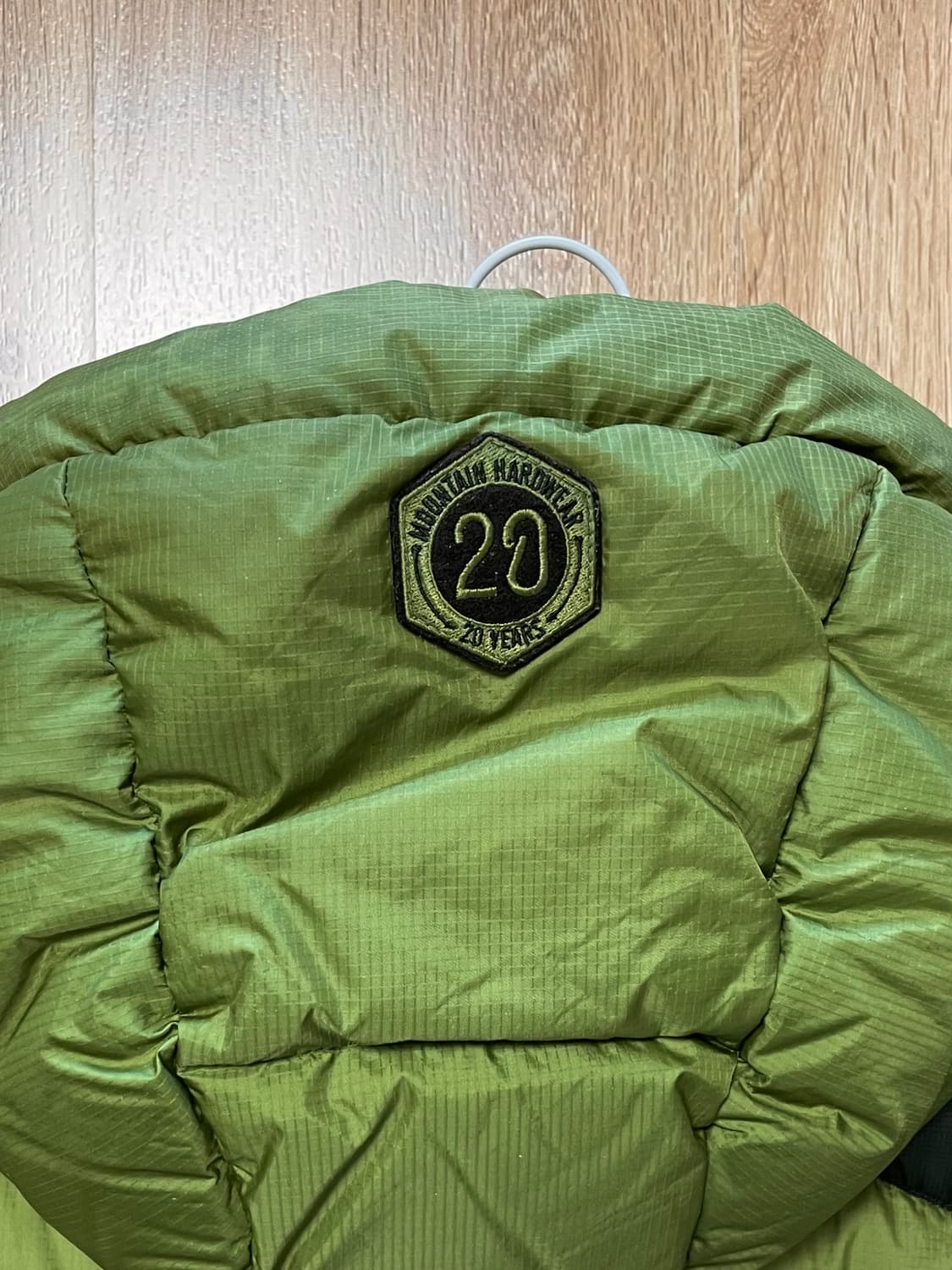 택포) 국내 유일 마운틴하드웨어 20주년 한정 투톤 구스다운 패딩 상품이미지5