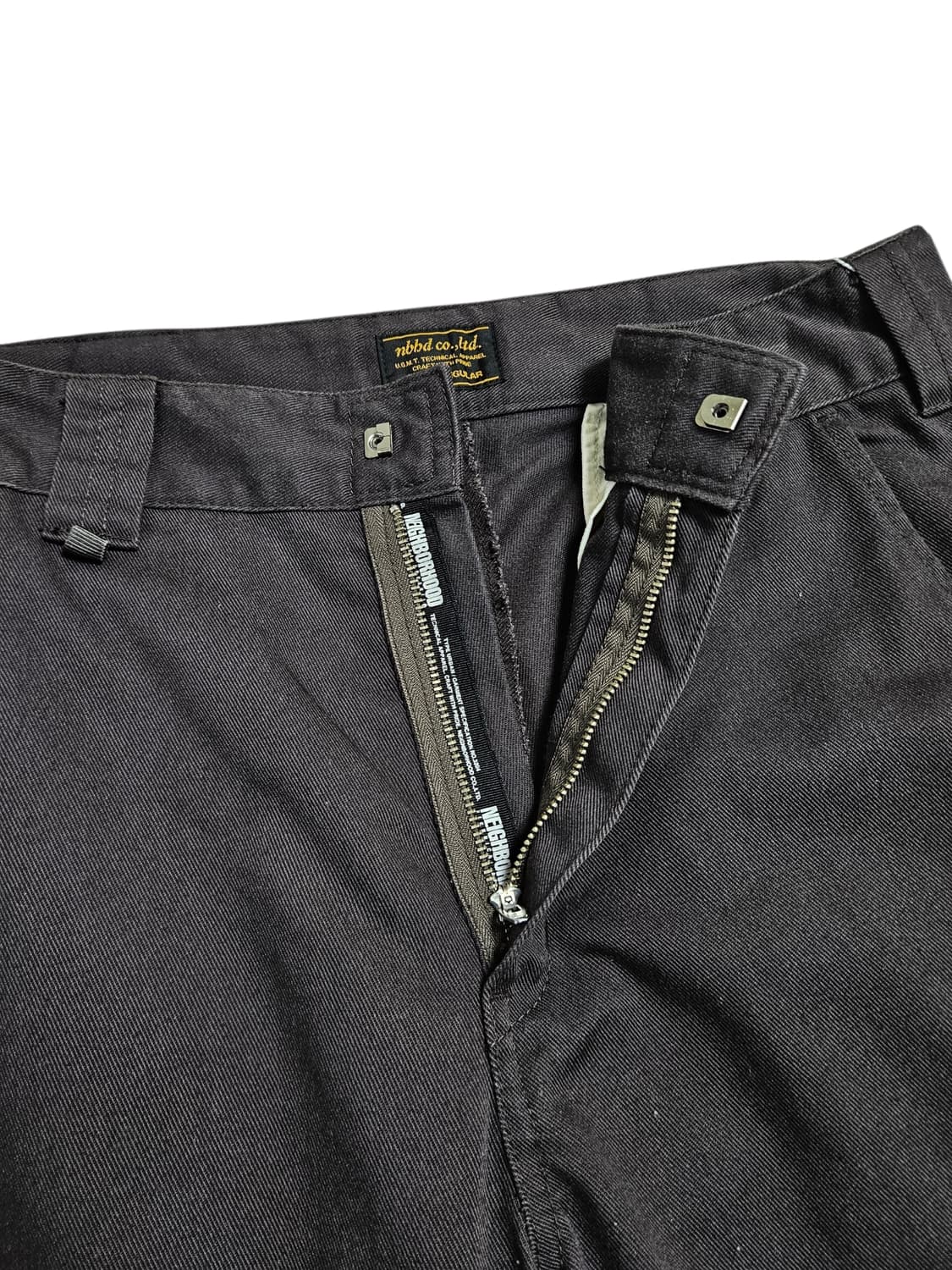 네이버후드 치노 팬츠 차콜 상품이미지3