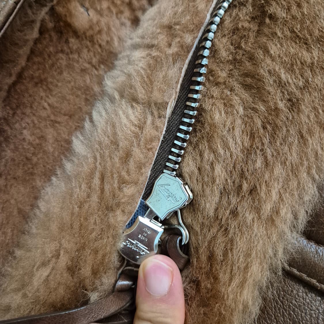 솔리드 옴므 무스탕 105 상품이미지3