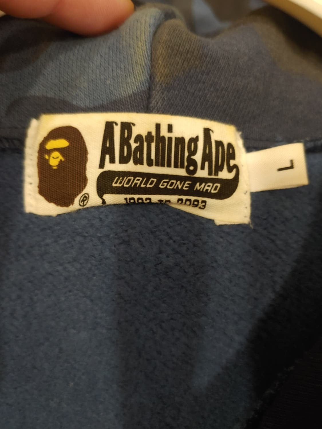 [L]베이프 블루카모 샤크 후드집업 상품이미지3