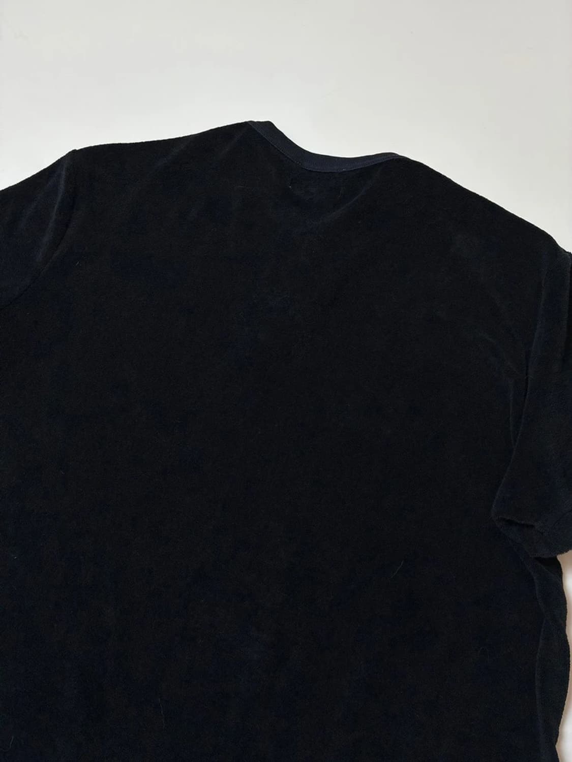 코스 COS 블랙 테리 버튼 헨리넥 반팔 티셔츠 PN9661 상품이미지4