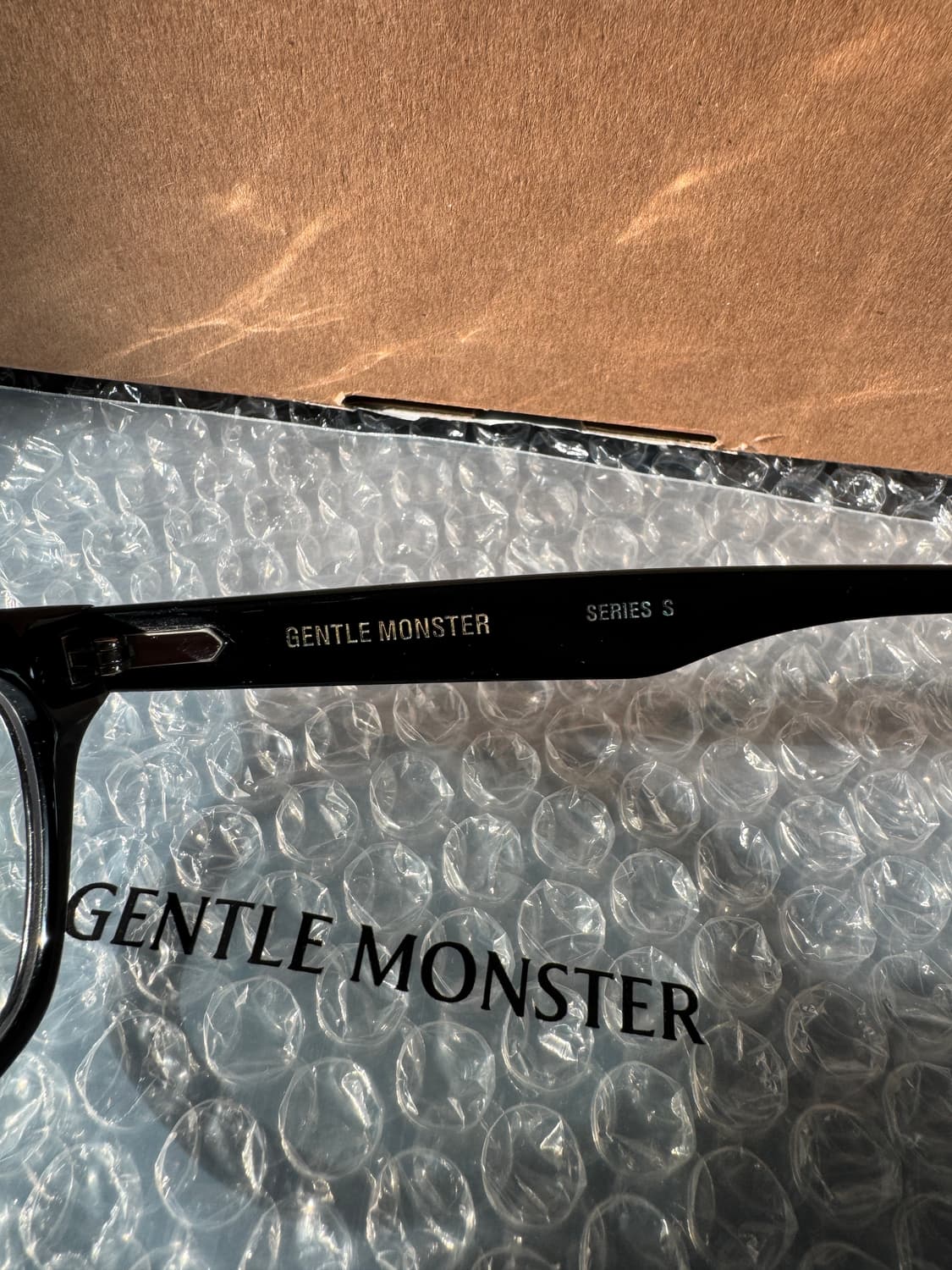 젠틀몬스터 르로이 01 상품이미지4