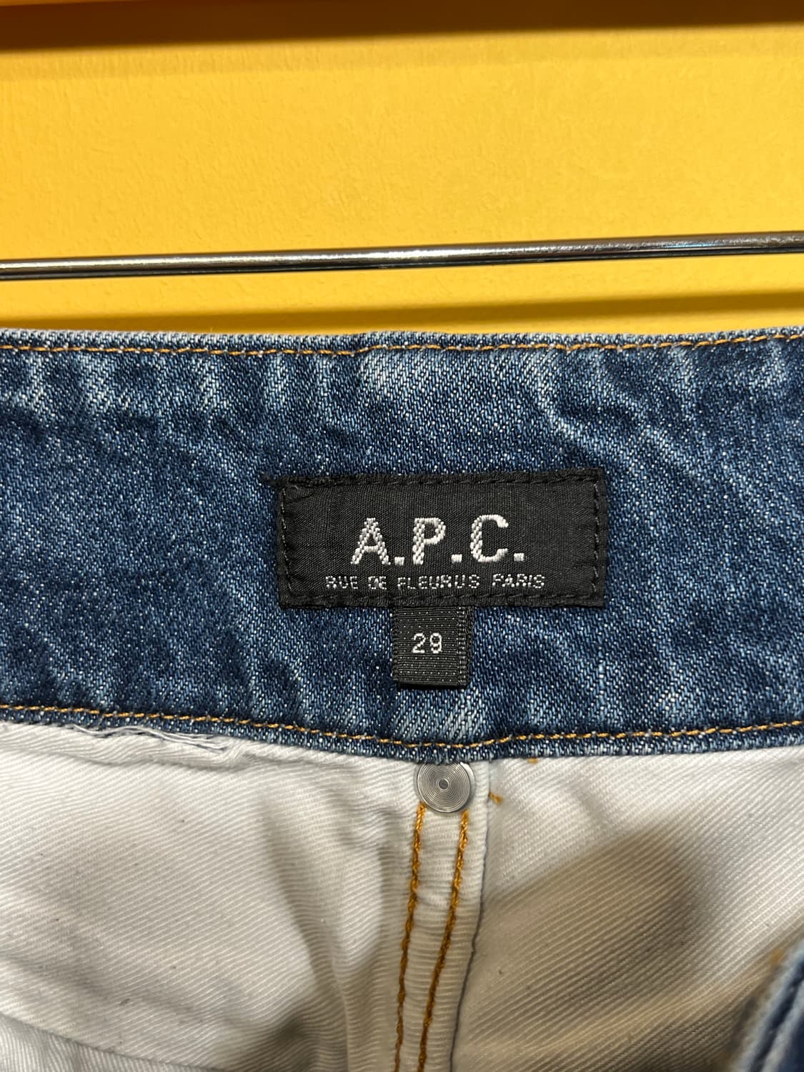 A.P.C. 아페쎄 부츠컷 데님 팬츠 상품이미지9