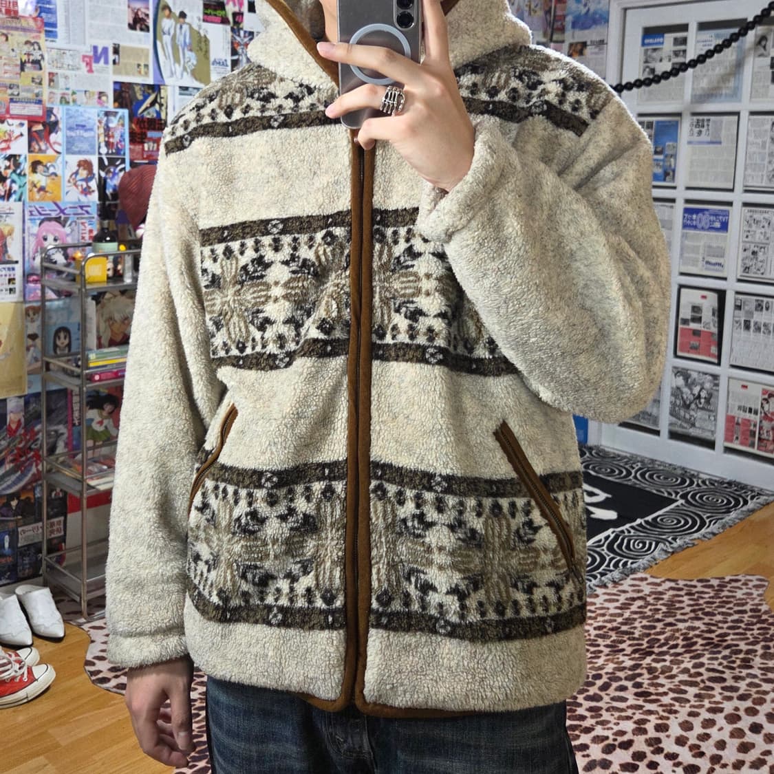 JPN 베이지 노르딕 패턴 플리스 누빔 후드 점퍼 상품이미지1