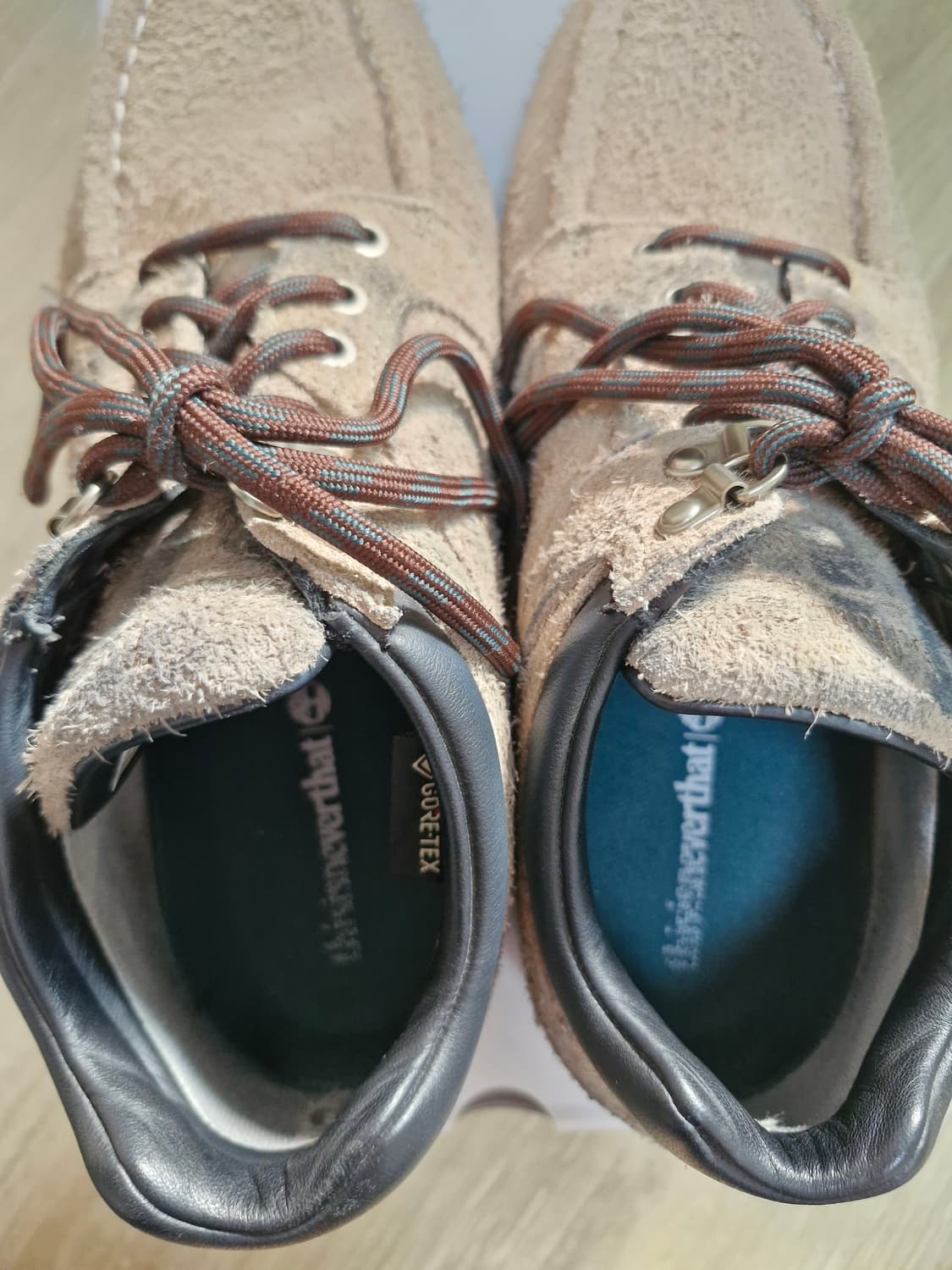 팀버랜드 디스이즈네버댓 목토 미드 부츠 275 판매합니다 상품이미지5