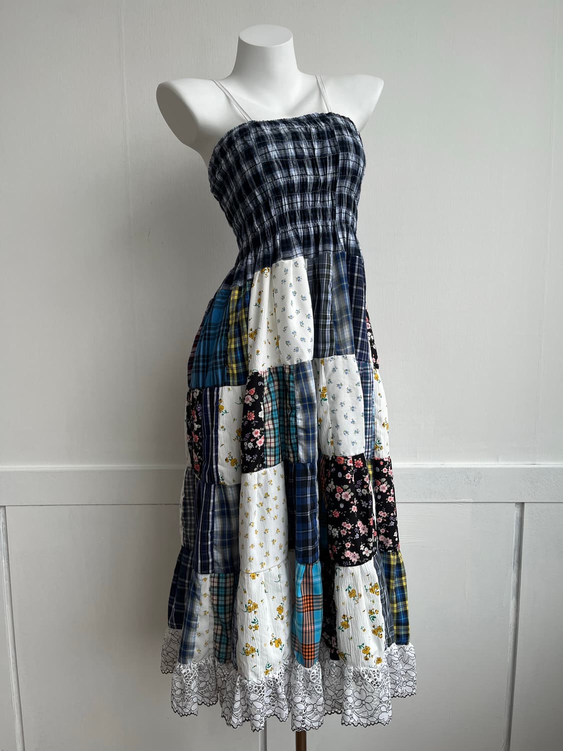 블루 체크 패치 롱 원피스 상품이미지1