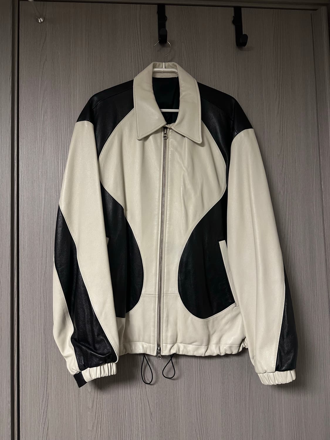 (M, 판매글) 타이핑미스테이크 레더자켓 상품이미지3