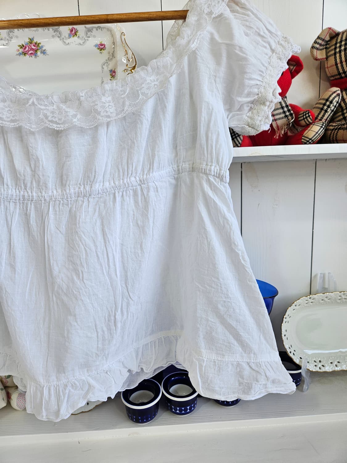 화이트 레이스 오프숄더 블라우스 상품이미지6