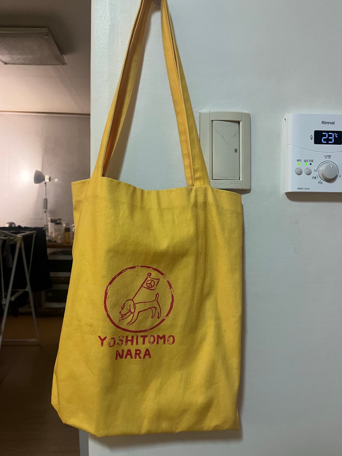 요시토모나라 Stop the Bomb 토트백 옐로우 상품이미지2