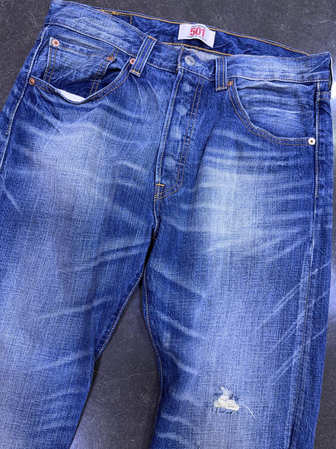 리바이스 501 빈티지 00's 워싱 레귤러핏 데님팬츠 32 상품이미지3