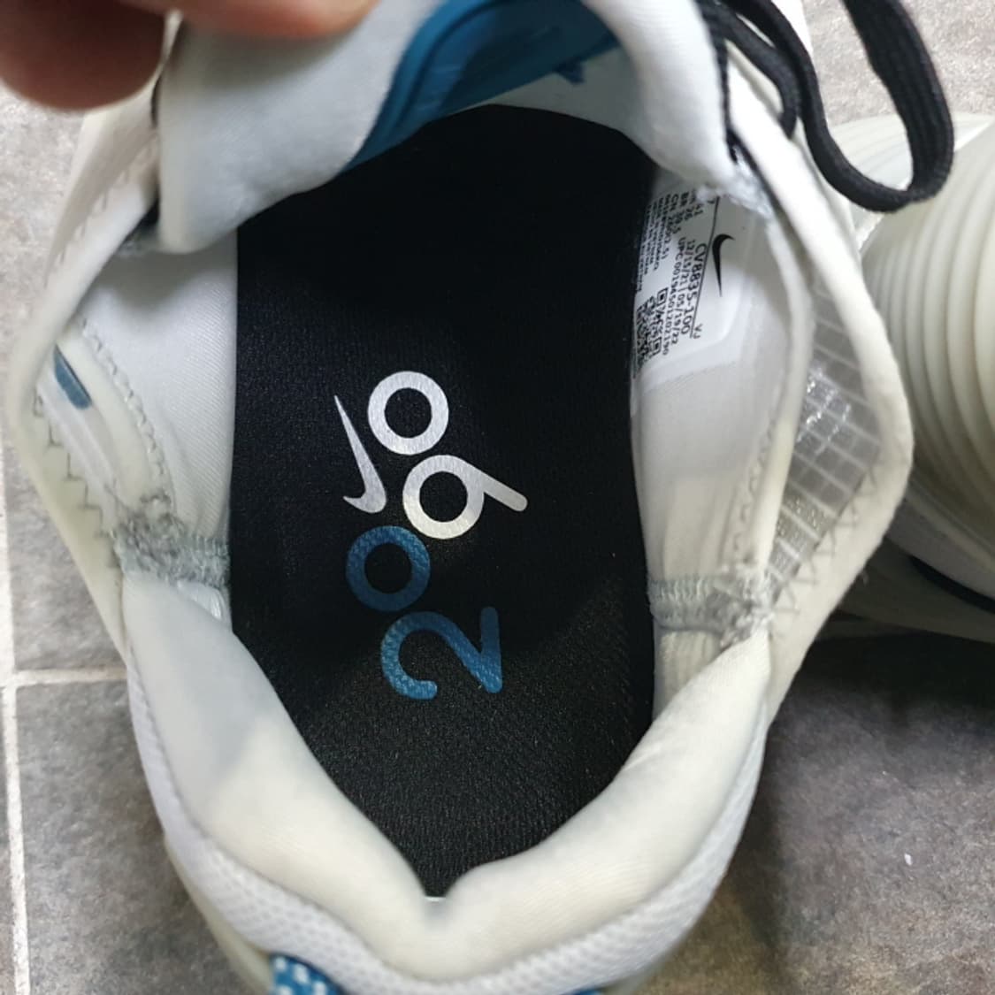 나이키 에어맥스 2090 (CV8835-100)(260) 상품이미지5