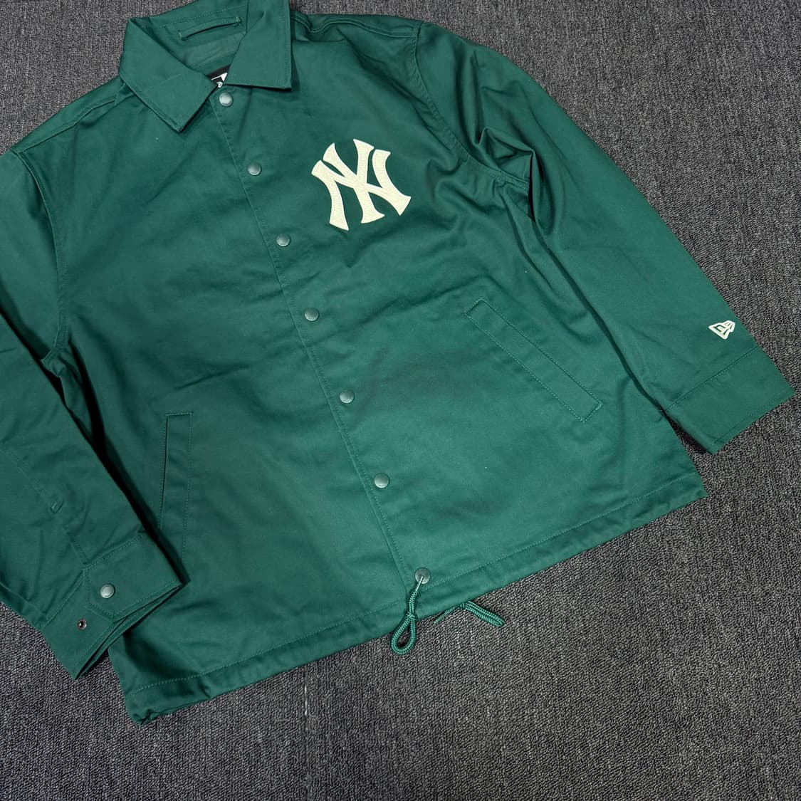 뉴에라 양키스 코치자켓 상품이미지3