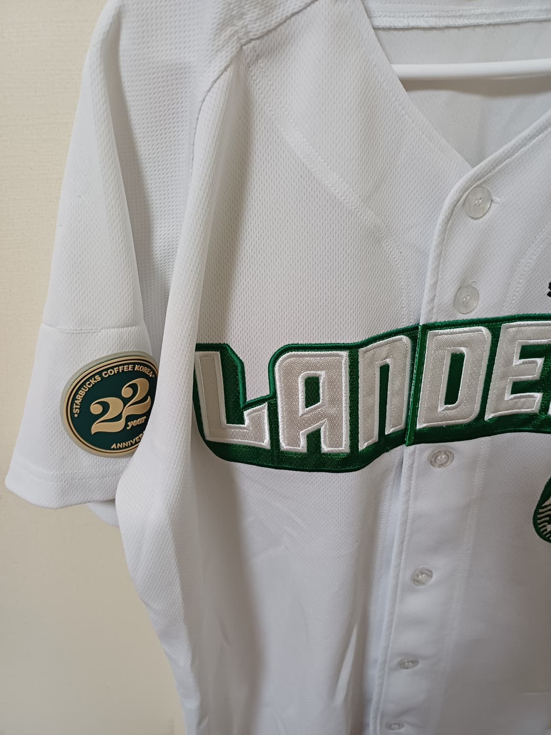 스타벅스 SSG 랜더스 22주년 기념 유니폼 상품이미지2