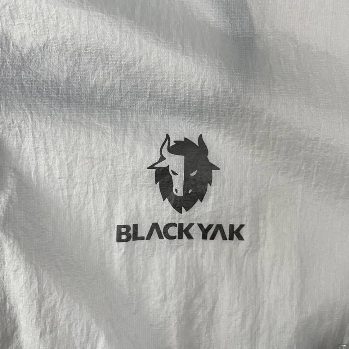 L 블랙야크 2024 경량 바람막이 100 상품이미지5