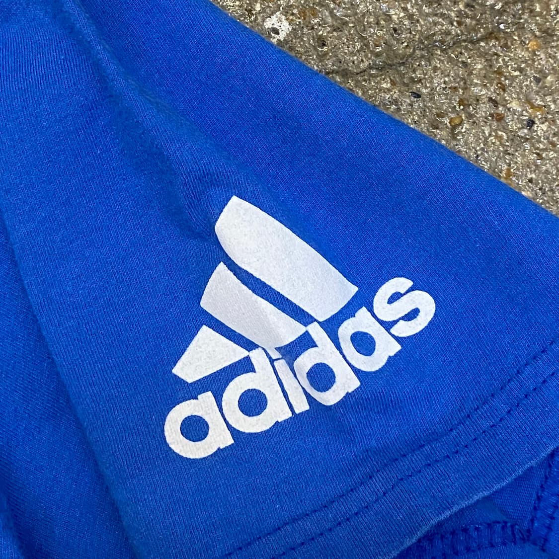 미국 빈티지 아디다스 ucla 프린팅 반팔티 스포츠티 상품이미지4