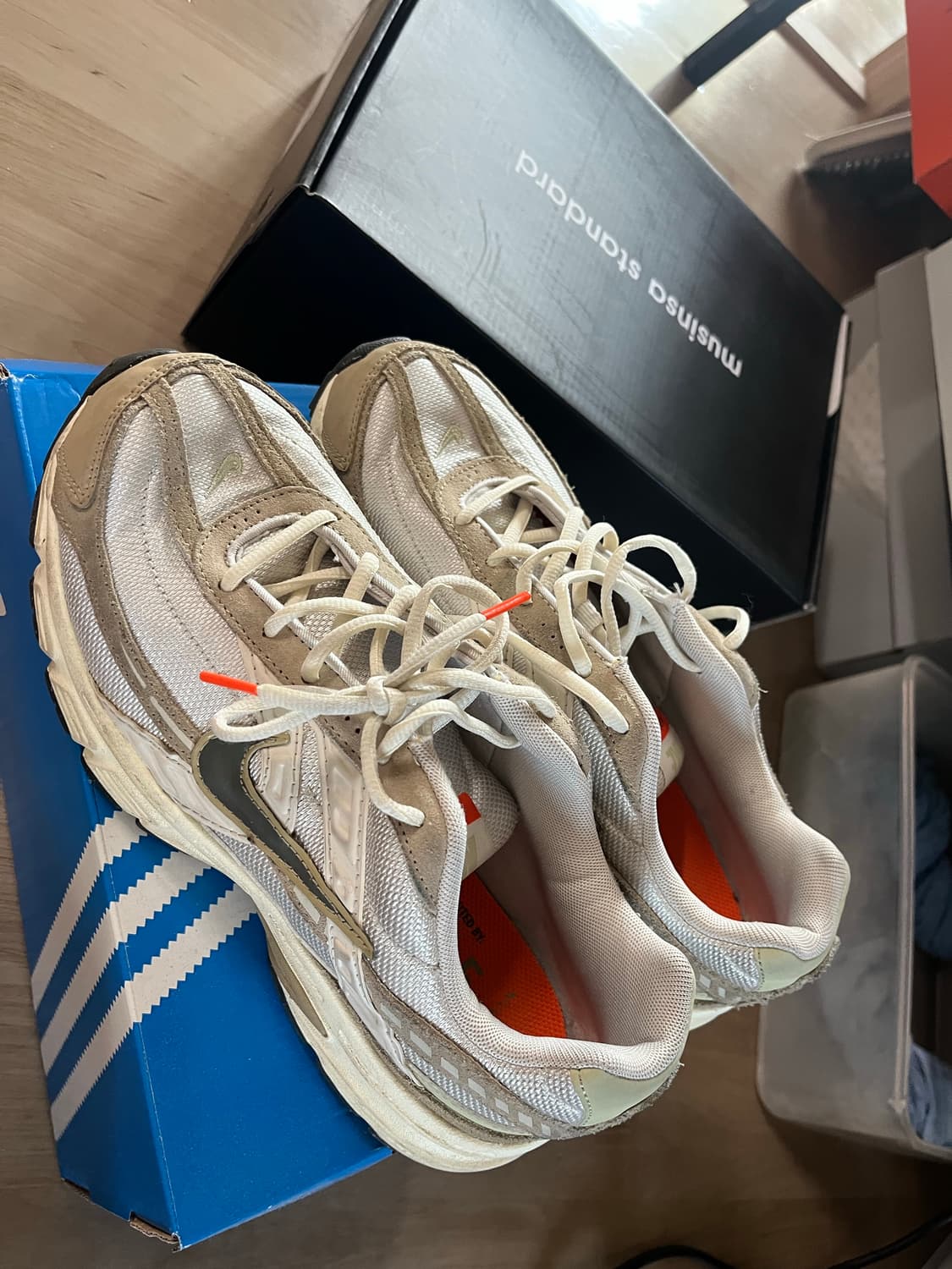 Nike Initiator 270 상품이미지1