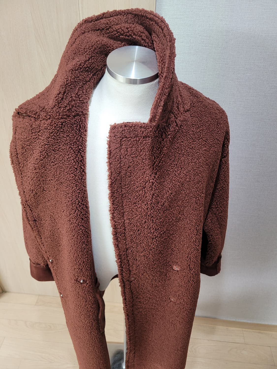 에이치커넥트 H:CONNECT 여자 테디베어 무스탕 롱코트 브라운 상품이미지7