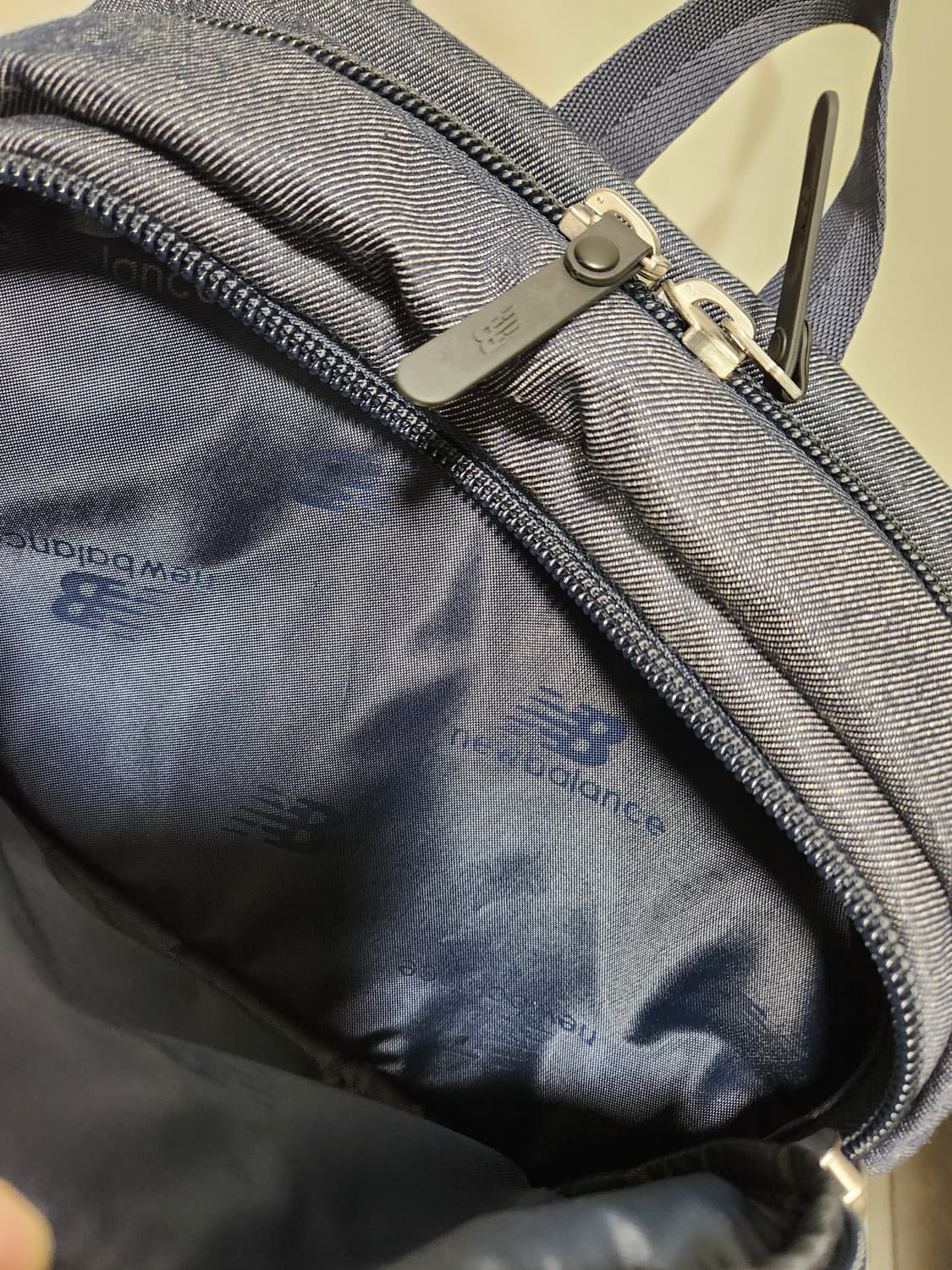 뉴발란스 빅 백팩 상품이미지3