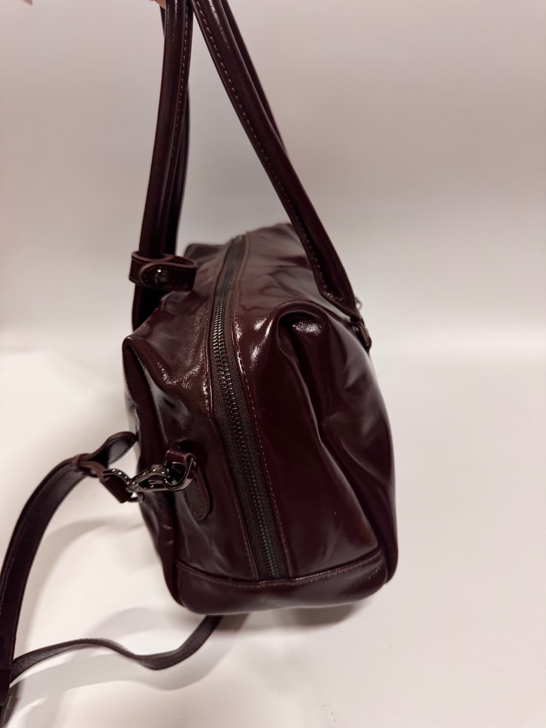 베라왕 버건디 가죽 숄더백 크로스백 상품이미지3