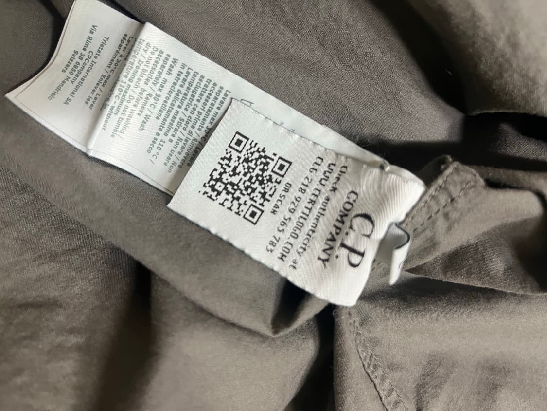 Cp컴퍼니 렌즈 집업 오버 자켓 상품이미지2