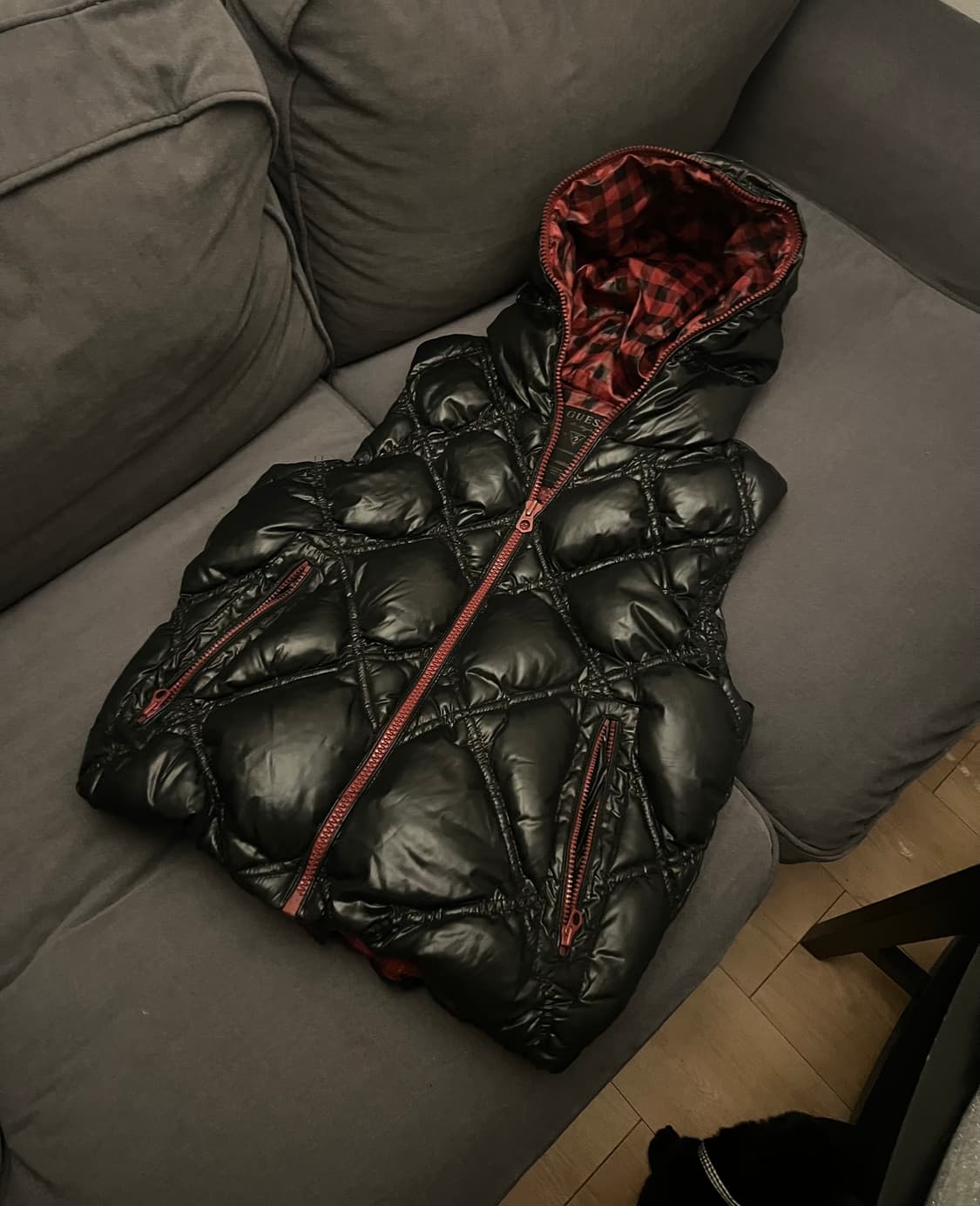 GUESS 패딩 베스트  상품이미지1