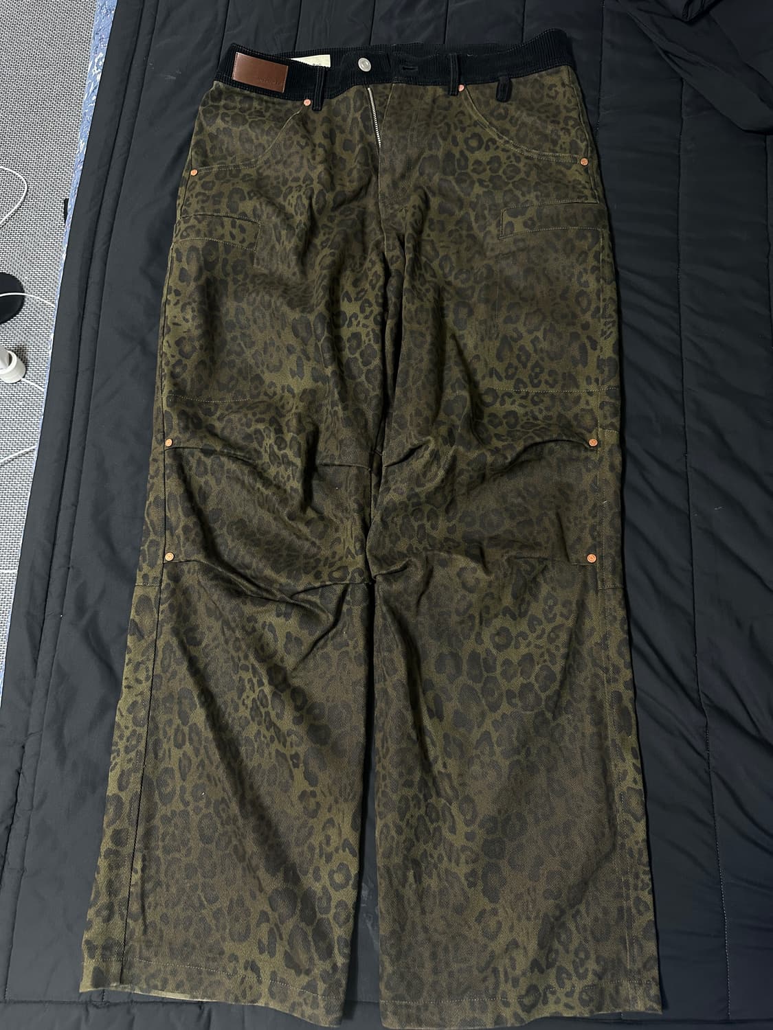 앤더슨벨 레오파드 카고 플래쉬 팬츠 size 50 상품이미지2