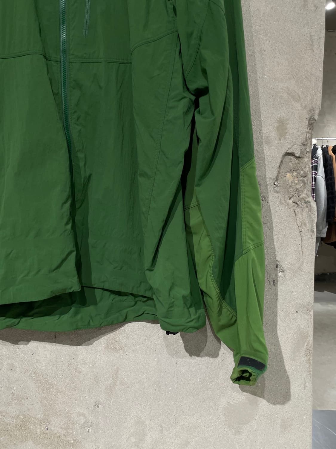 아크테릭스 그린 감마 SL 하이브리드 자켓 상품이미지5