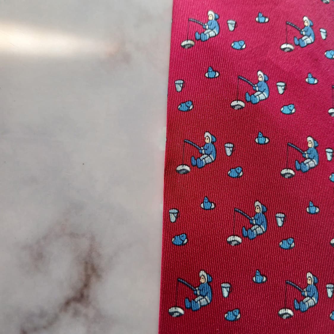 에르메스 실크 핫핑크 에스키모패턴 넥타이 9.2cm A-등급 A18754 상품이미지9