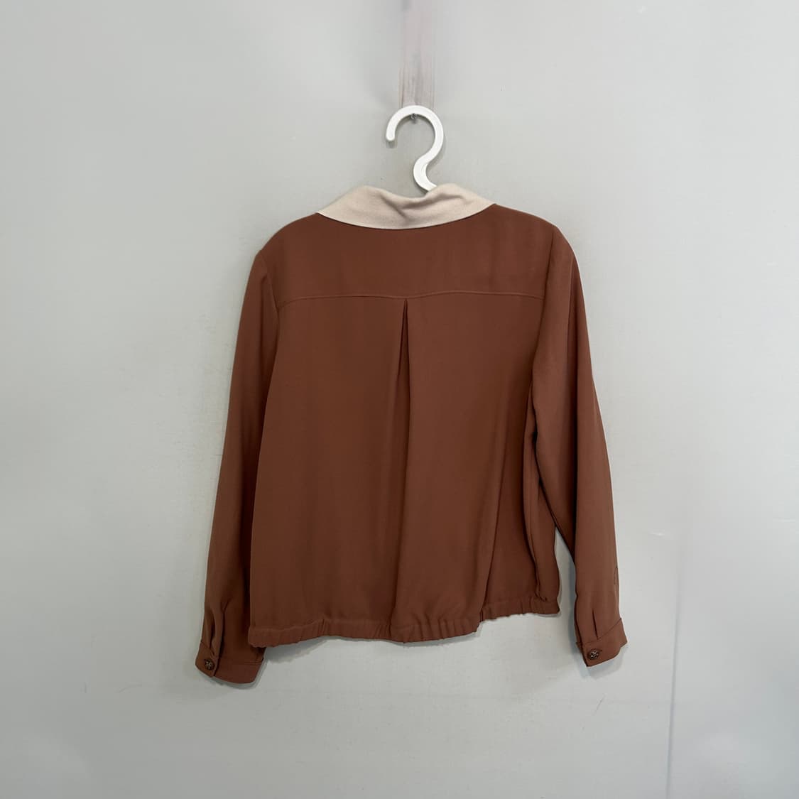 BCBG 로렐라이 블라우스 55 상태최상 상품이미지3