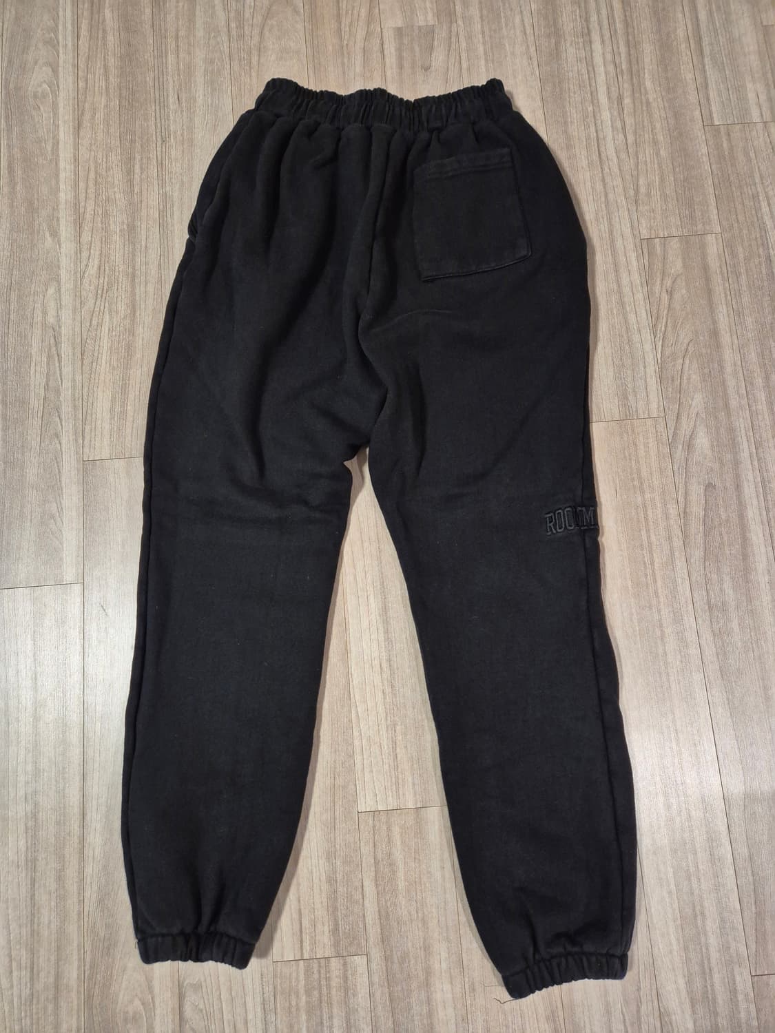 다크룸 스웻팬츠 상품이미지2