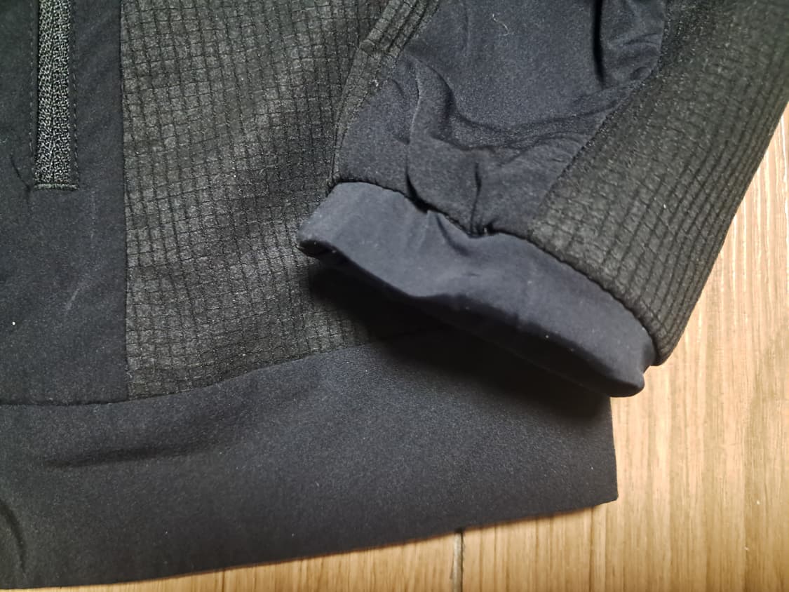 데상트 여성 런닝집업 85 상품이미지8