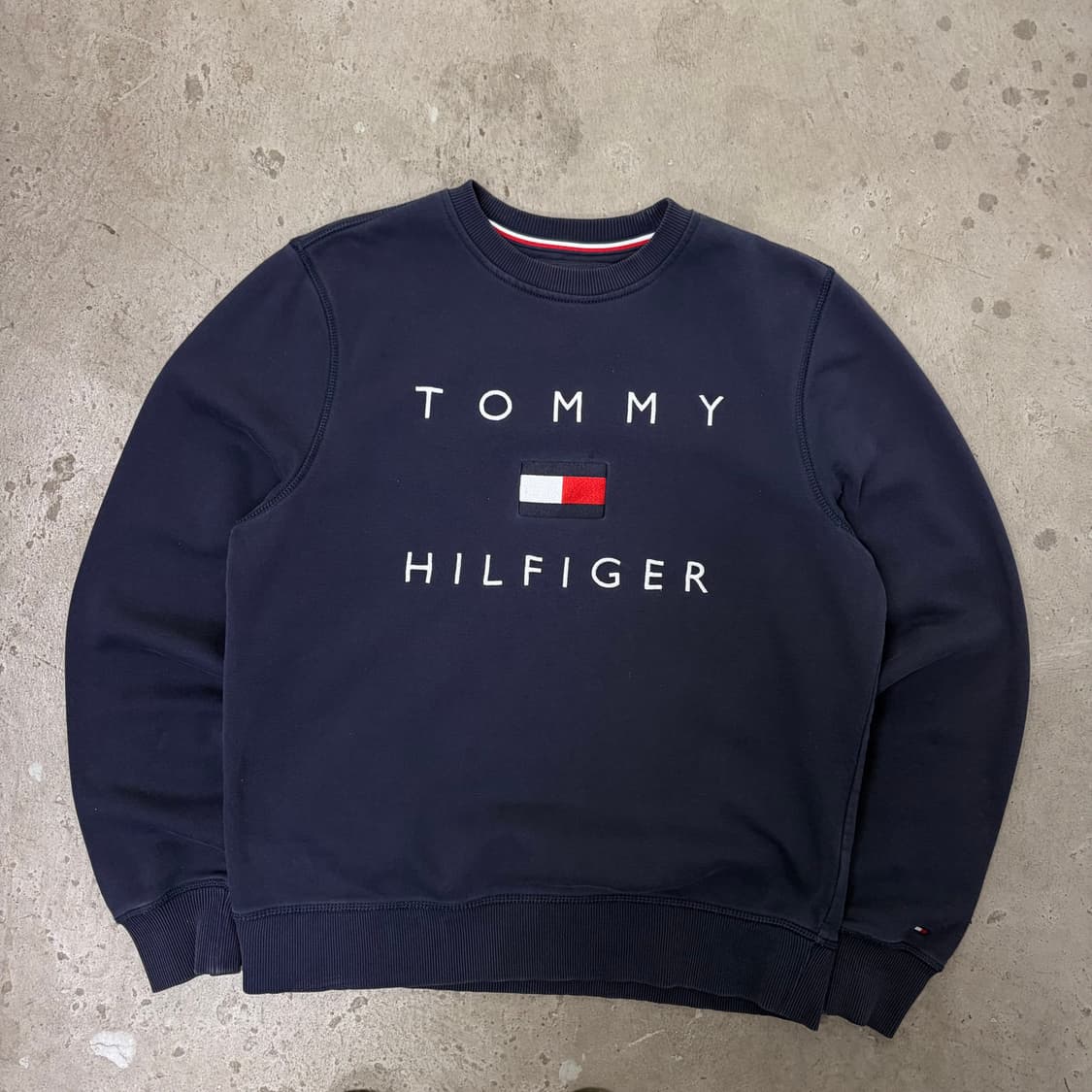 타미힐피거 맨투맨[1905] 상품이미지1