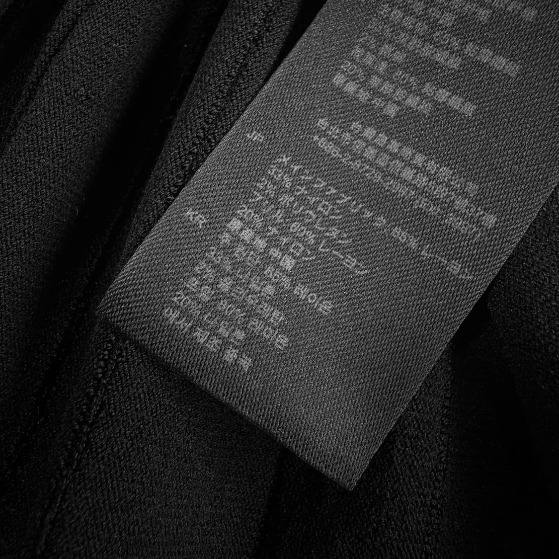 산드로 23SS 버튼 디테일 니트 원피스 상품이미지6