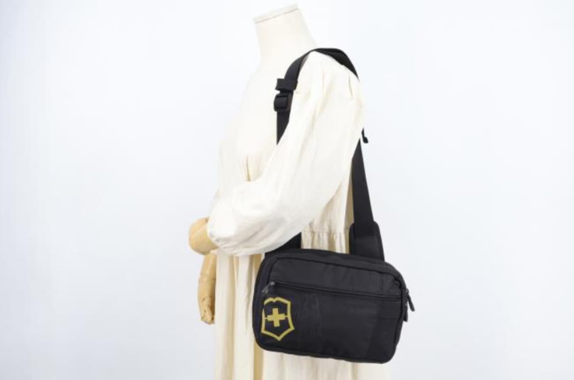 빅토리녹스 숄더백 상품이미지10