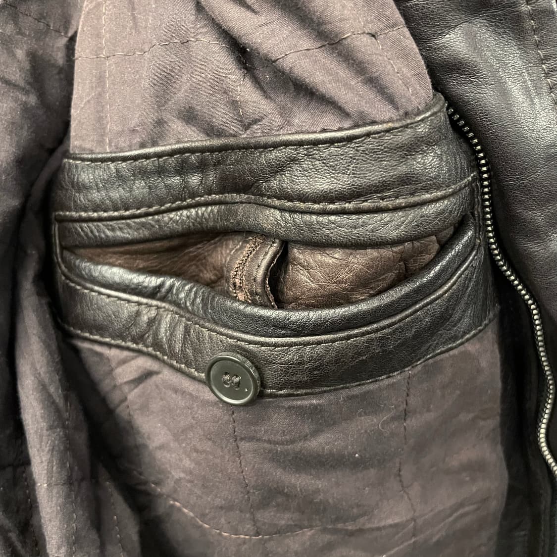 라코스테 A-2 플라이트 송아지 가죽 자켓 상품이미지7