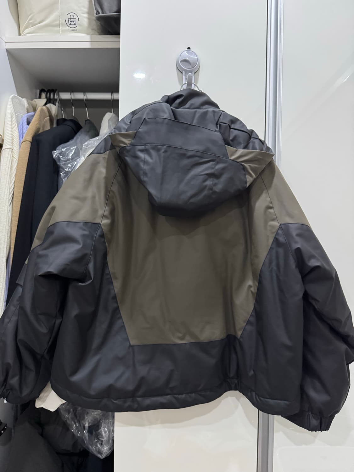 시스템옴므 디테쳐블 후드 하이넥 집업 점퍼 100사이즈 상품이미지2