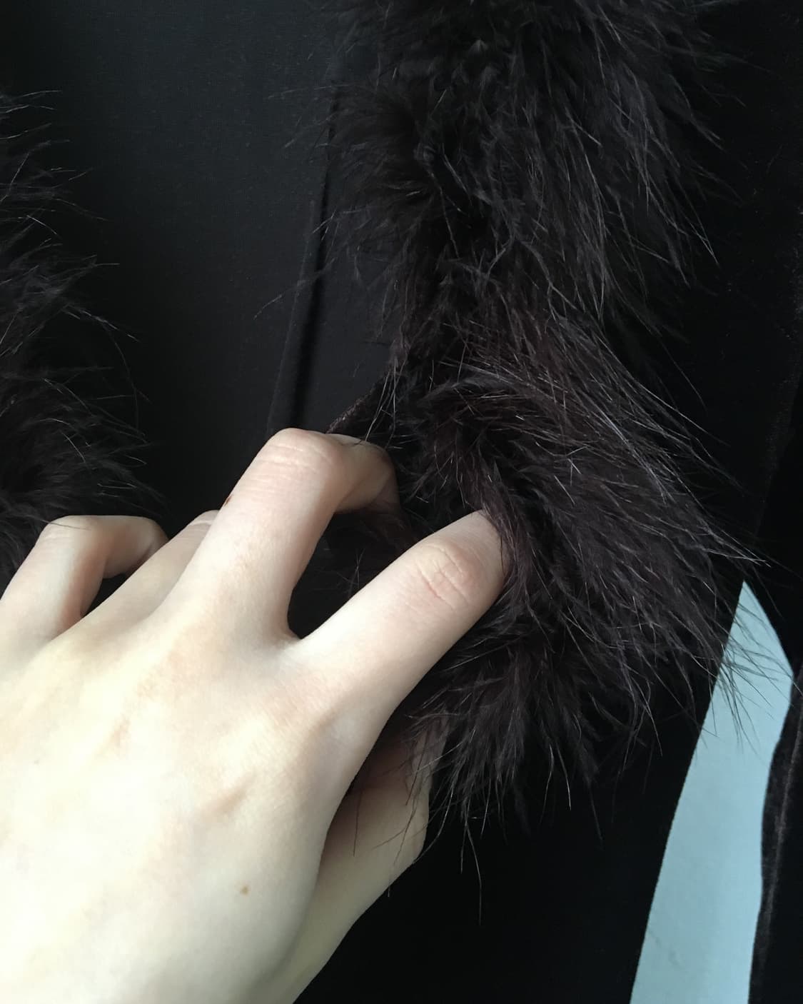Fur trimming point velvet cardigan 상품이미지3